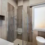 Victoria Fil Rouge Apartment *