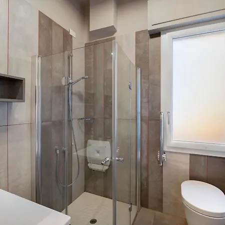 Victoria Fil Rouge Apartament