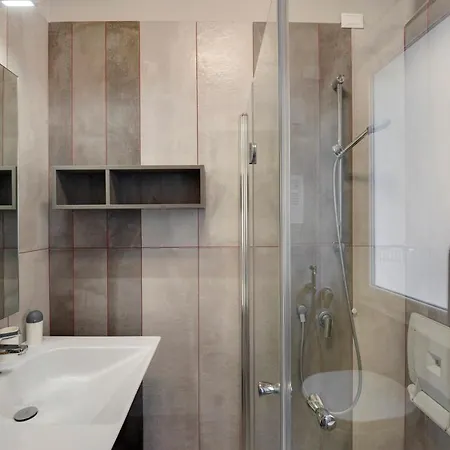 Victoria Fil Rouge * Diano Marina