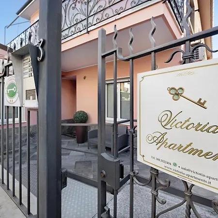 Victoria Fil Rouge Apartment *