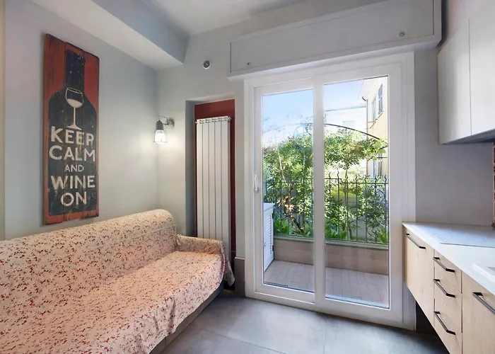 Victoria Fil Rouge Apartment *